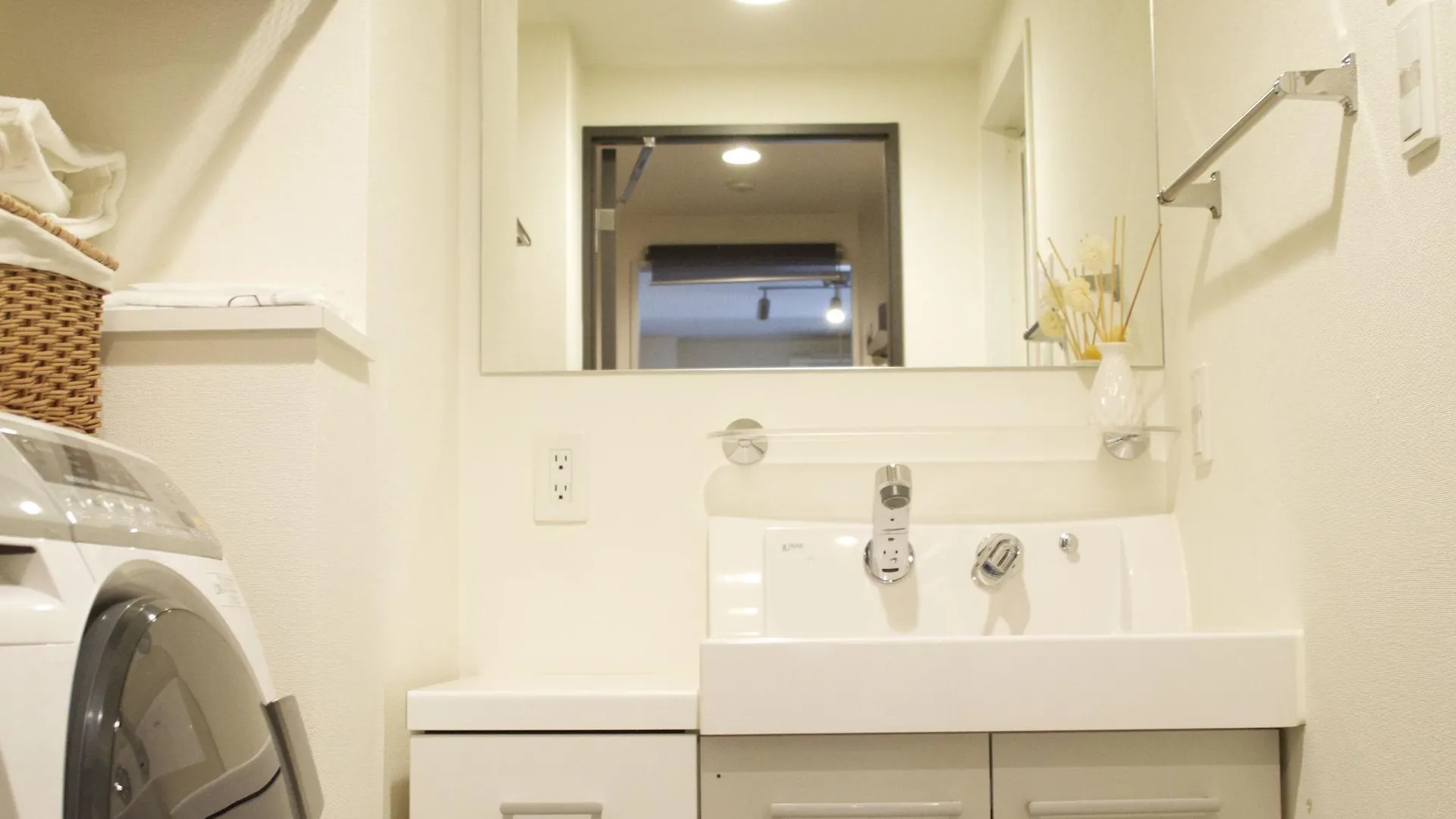 1/3Rd Residence Serviced Apartments Nihonbashi Tokyo